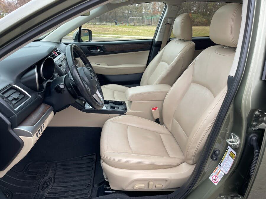 
								2017 Subaru Outback 2.5i Limited AWD full									