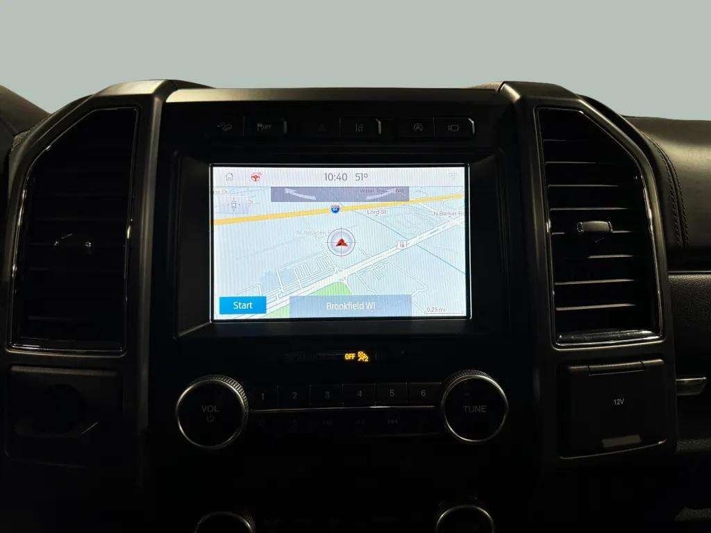 
								Ford Expedition Max Platinum With Navigation & 4WD full									