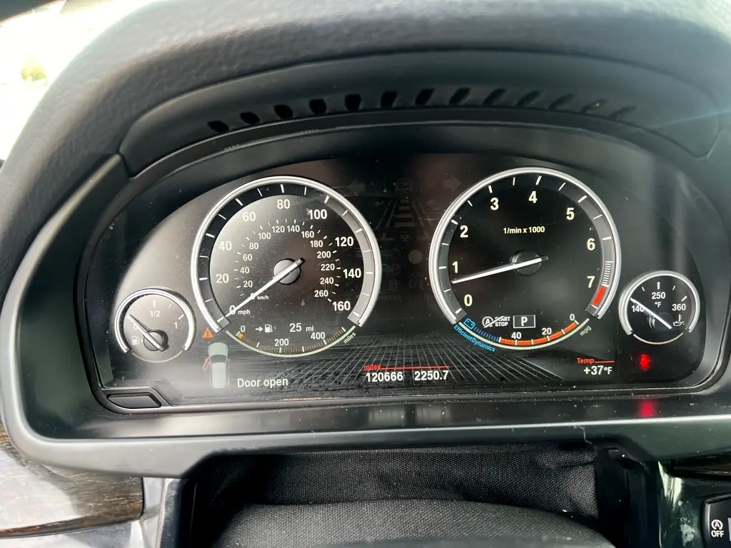 
								BMW X5 XDRIVE35I full									
