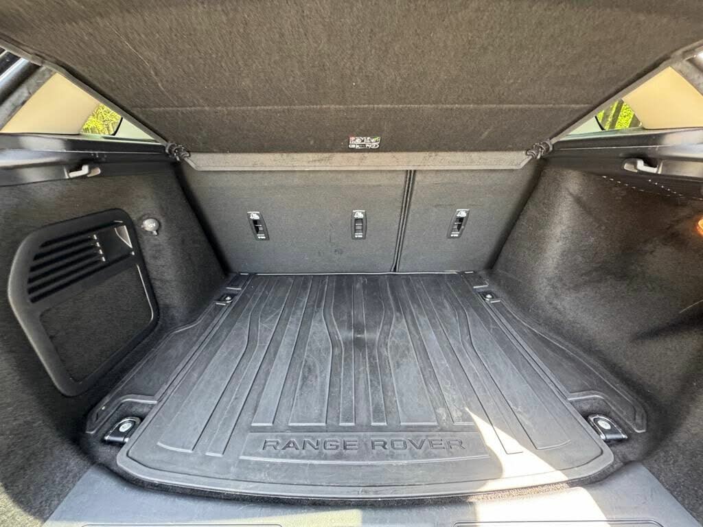 
								2018 Land Rover Range Rover Evoque SE AWD full									