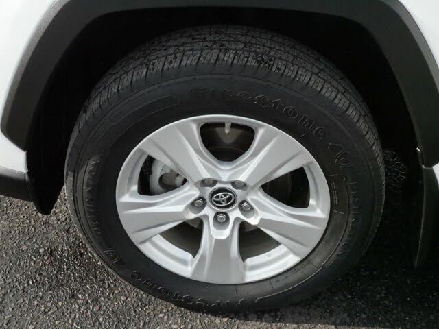 
								Toyota RAV4 Hybrid XLE AWD full									