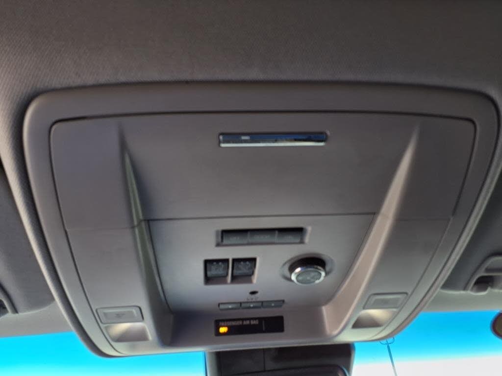 
								GMC Yukon Denali full									
