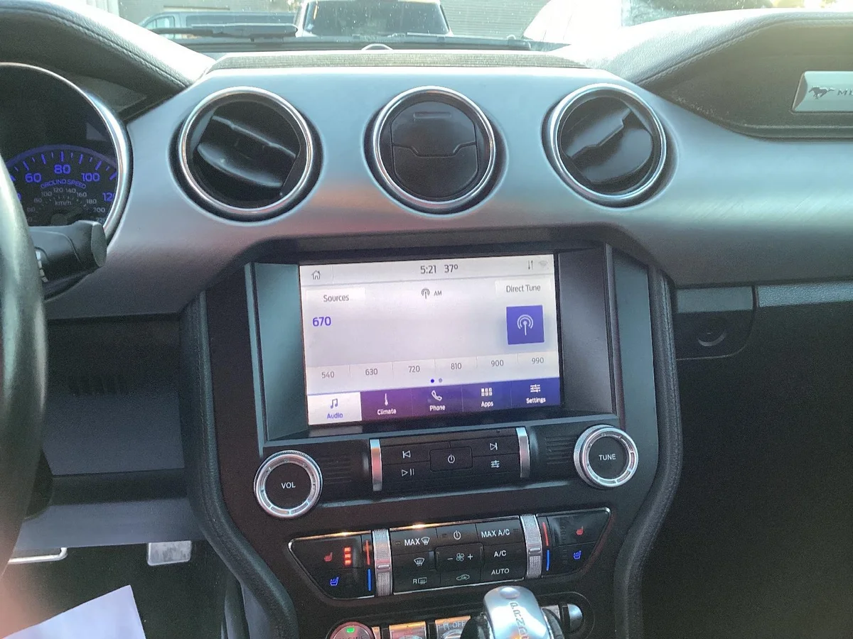 
								2022 Ford Mustang full									