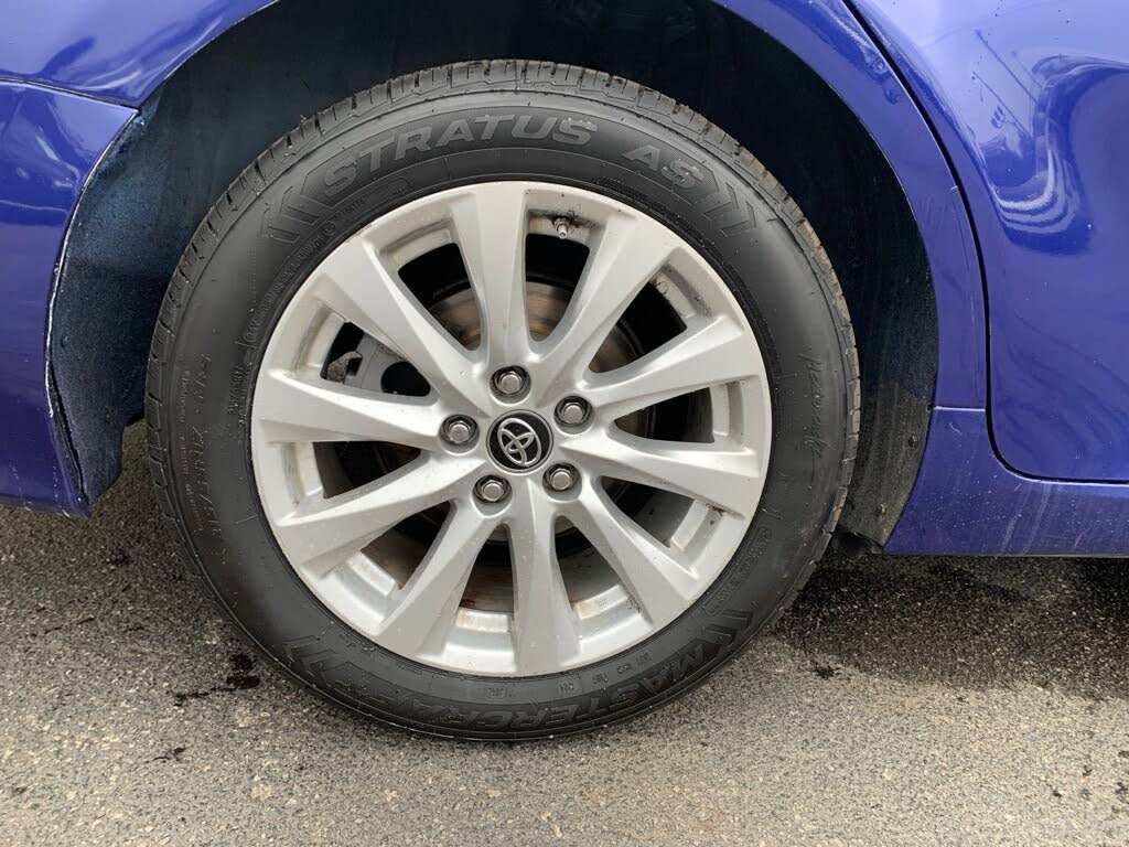 
								2018 Toyota Camry L full									