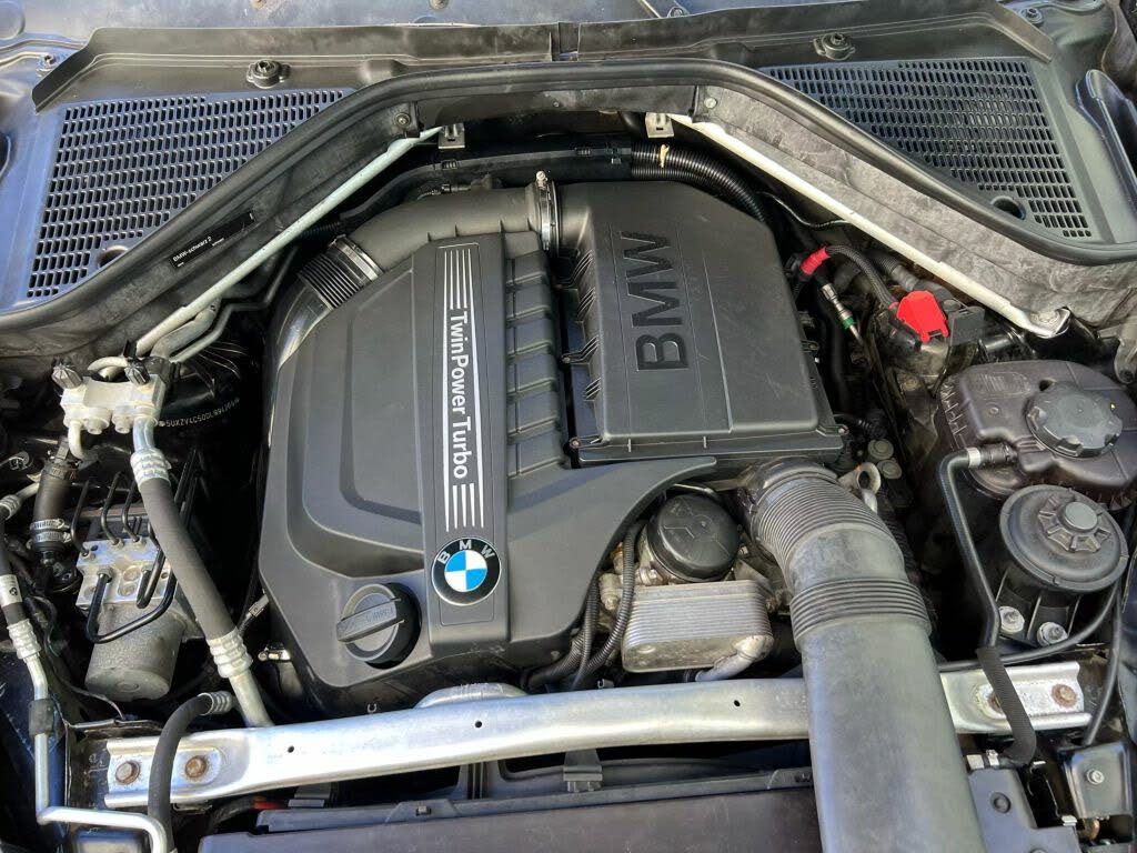 
								BMW X5 xDrive35i Sport Activity AWD full									