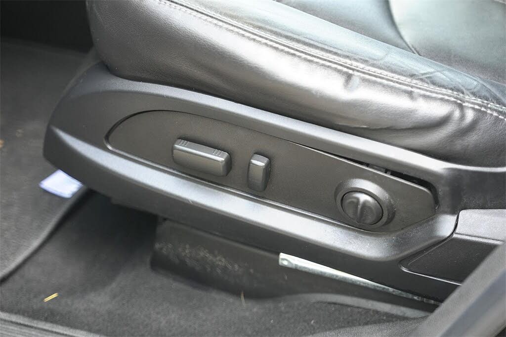 
								Chevrolet Traverse 2LT full									