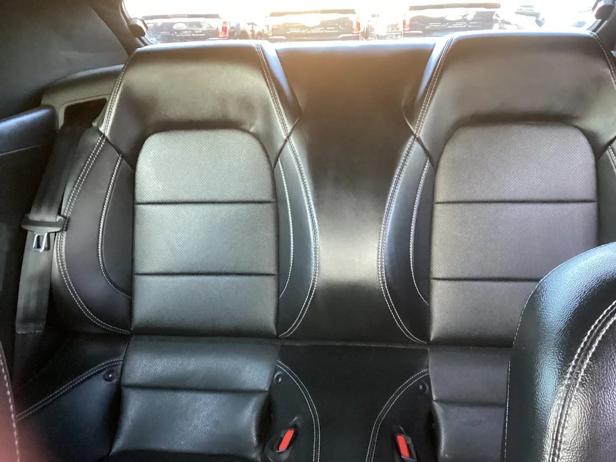 
								2022 Ford Mustang full									