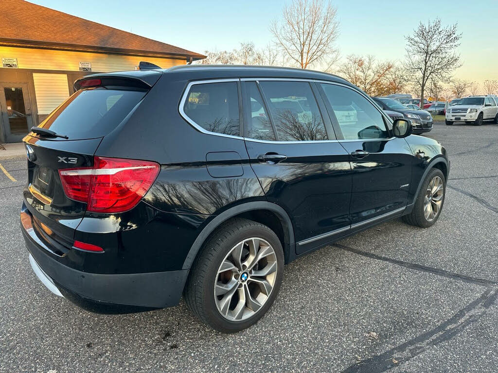 
								BMW X3 xDrive28i AWD full									