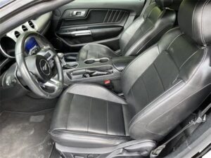 Ford Mustang EcoBoost Premium Convertible RWD