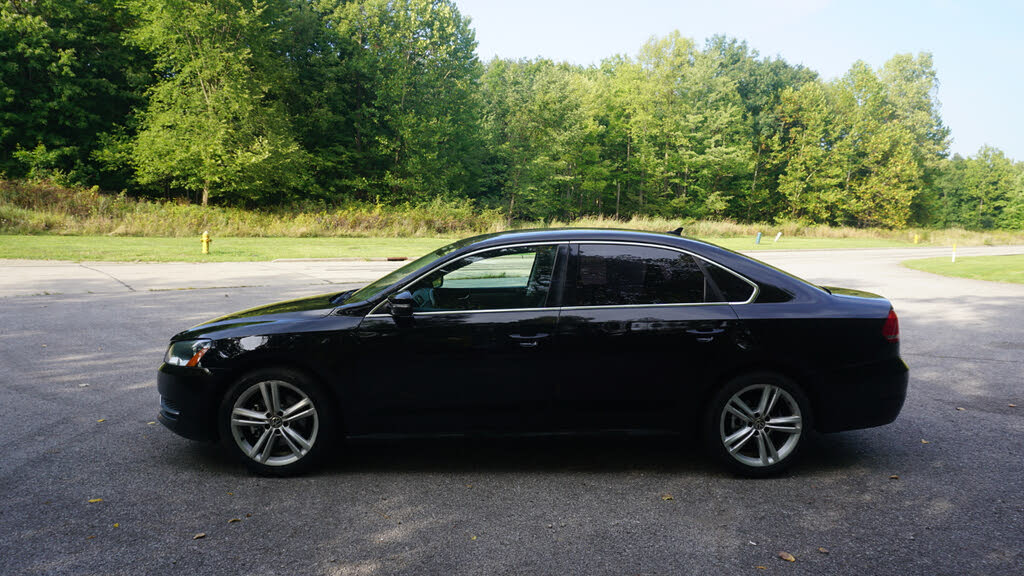 
								2014 Volkswagen Passat SE full									