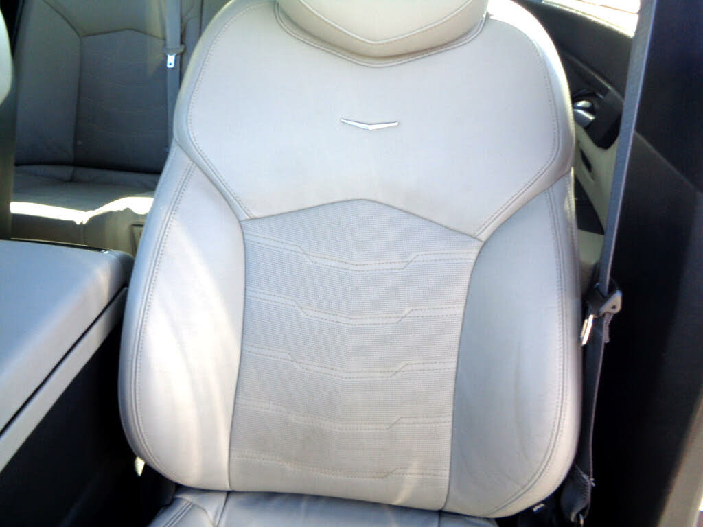 
								Cadillac CT6 3.6L Luxury full									