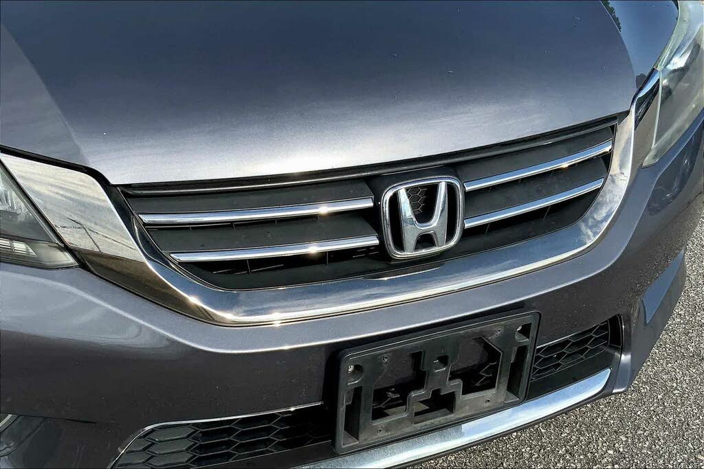 
								Honda Accord EX full									