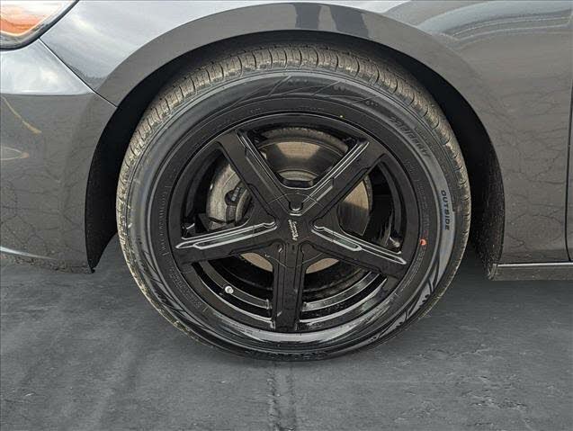 
								Chevrolet Malibu 1LT full									
