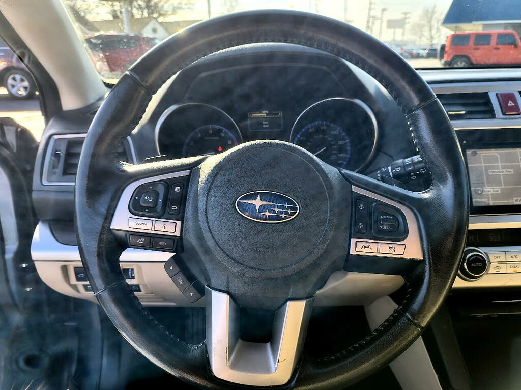 
								Subaru Outback 2.5i Limited full									