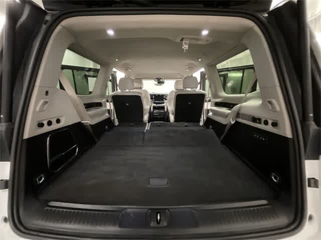 
								Jeep Wagoneer Series III 4WD full									