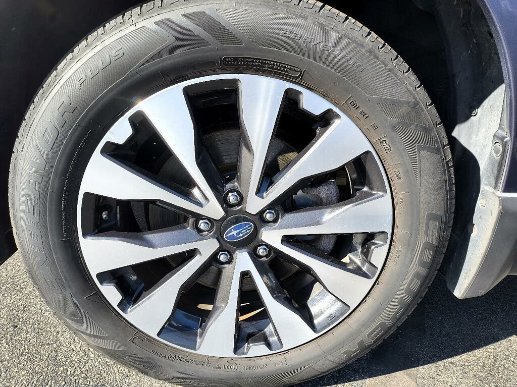 
								Subaru Outback 2.5i Limited full									