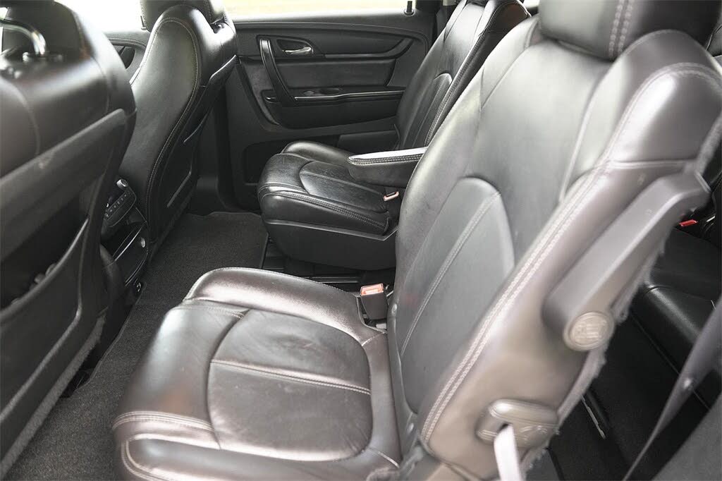 
								Chevrolet Traverse 2LT full									