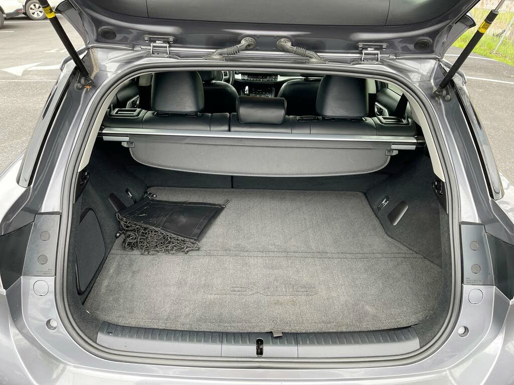 
								Lexus CT Hybrid 200h Premium FWD full									