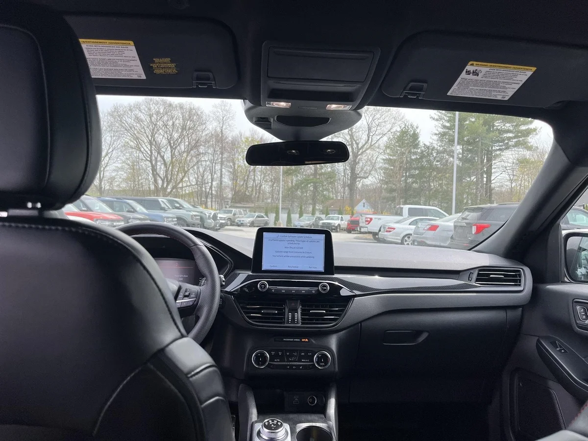 
								2023 Ford Escape full									