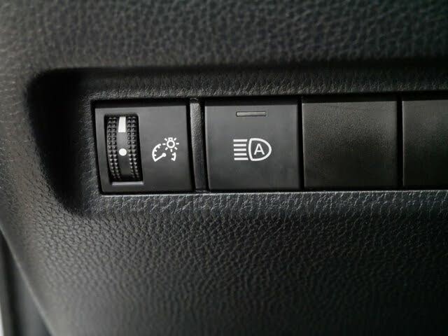
								Toyota RAV4 Hybrid XLE AWD full									