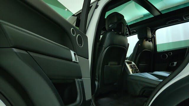 
								Land Rover Range Rover Sport Silver Edition HSE AWD full									