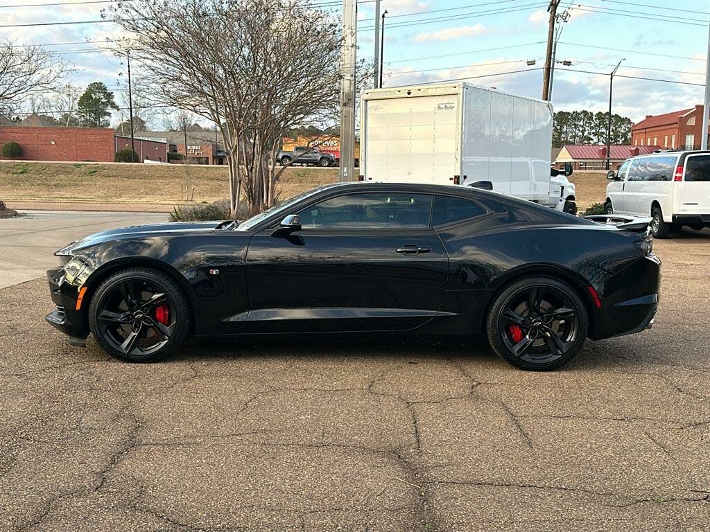 
								Chevrolet Camaro 2SS Coupe RWD full									
