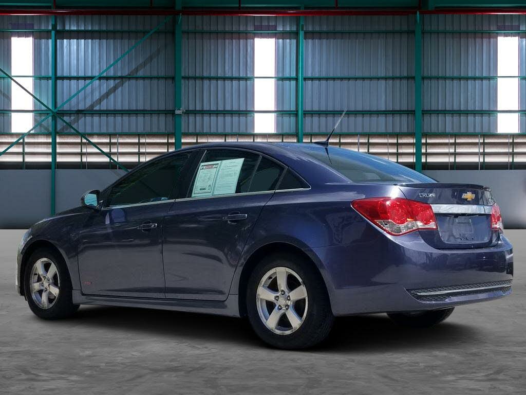 
								2014 Chevrolet Cruze 1LT Sedan FWD full									