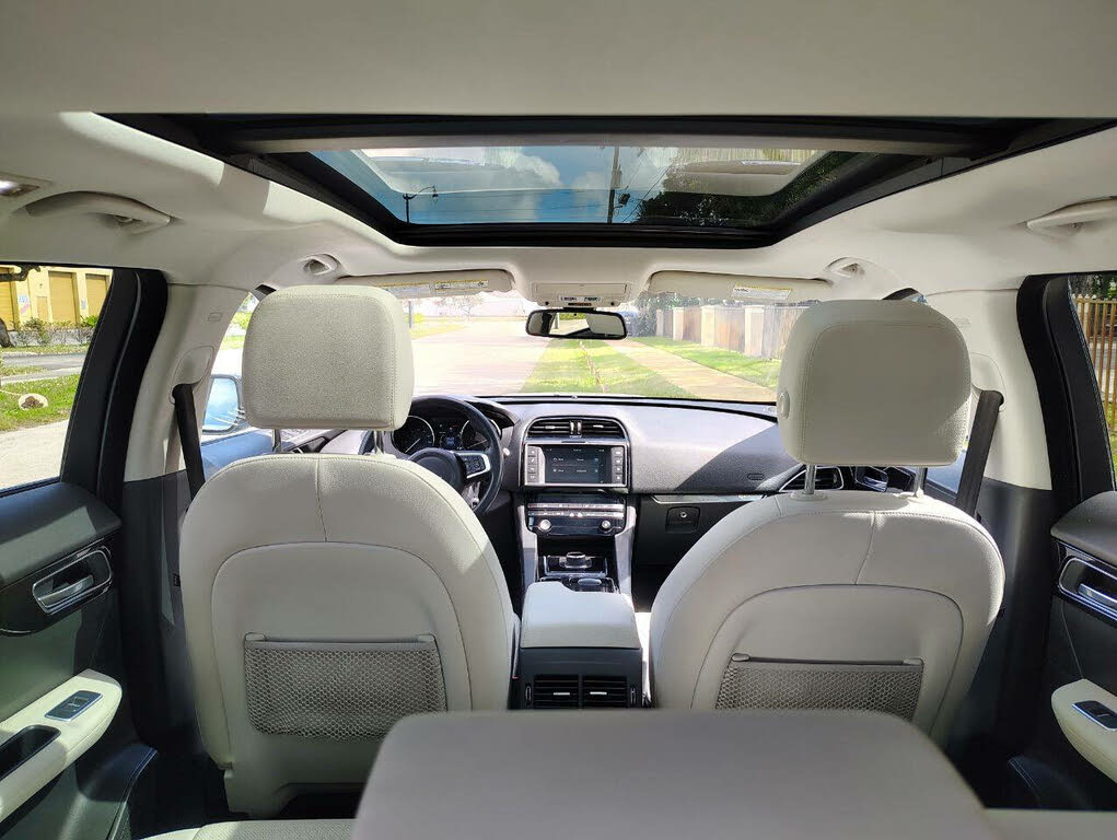 
								Jaguar F-PACE 35t Prestige AWD full									