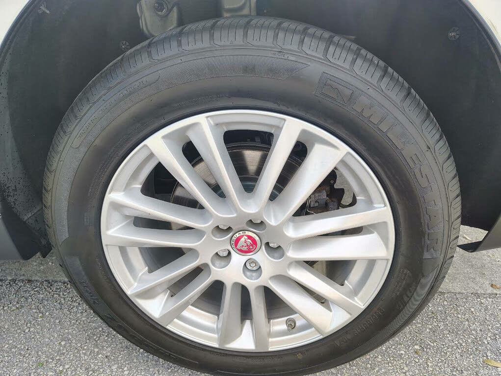 
								Jaguar F-PACE 35t Prestige AWD full									