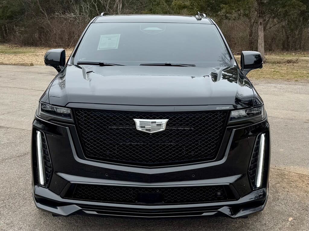 
								Cadillac Escalade-V ESV 4WD full									