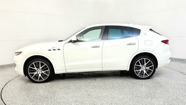 
								Maserati Levante GT AWD full									