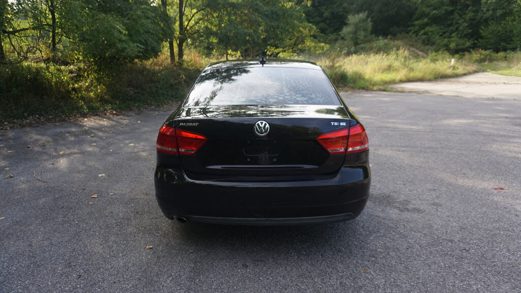 
								2014 Volkswagen Passat SE full									