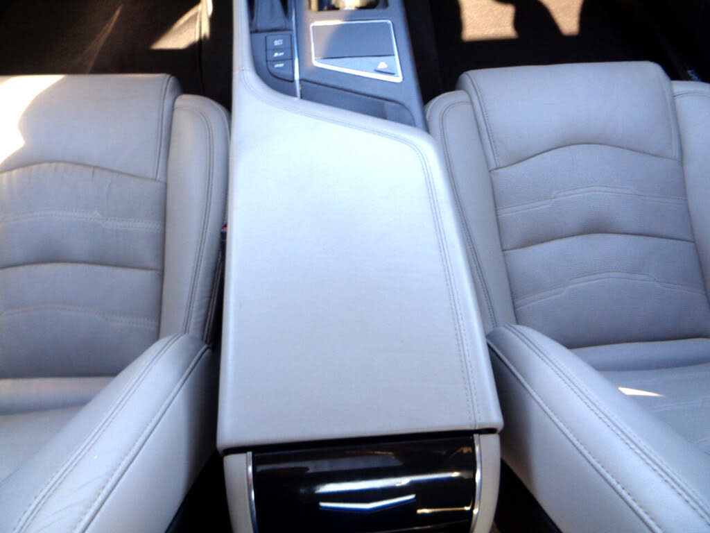 
								Cadillac CT6 3.6L Luxury full									