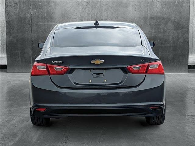 
								Chevrolet Malibu 1LT full									