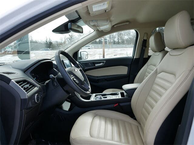 
								Ford Edge SEL AWD full									