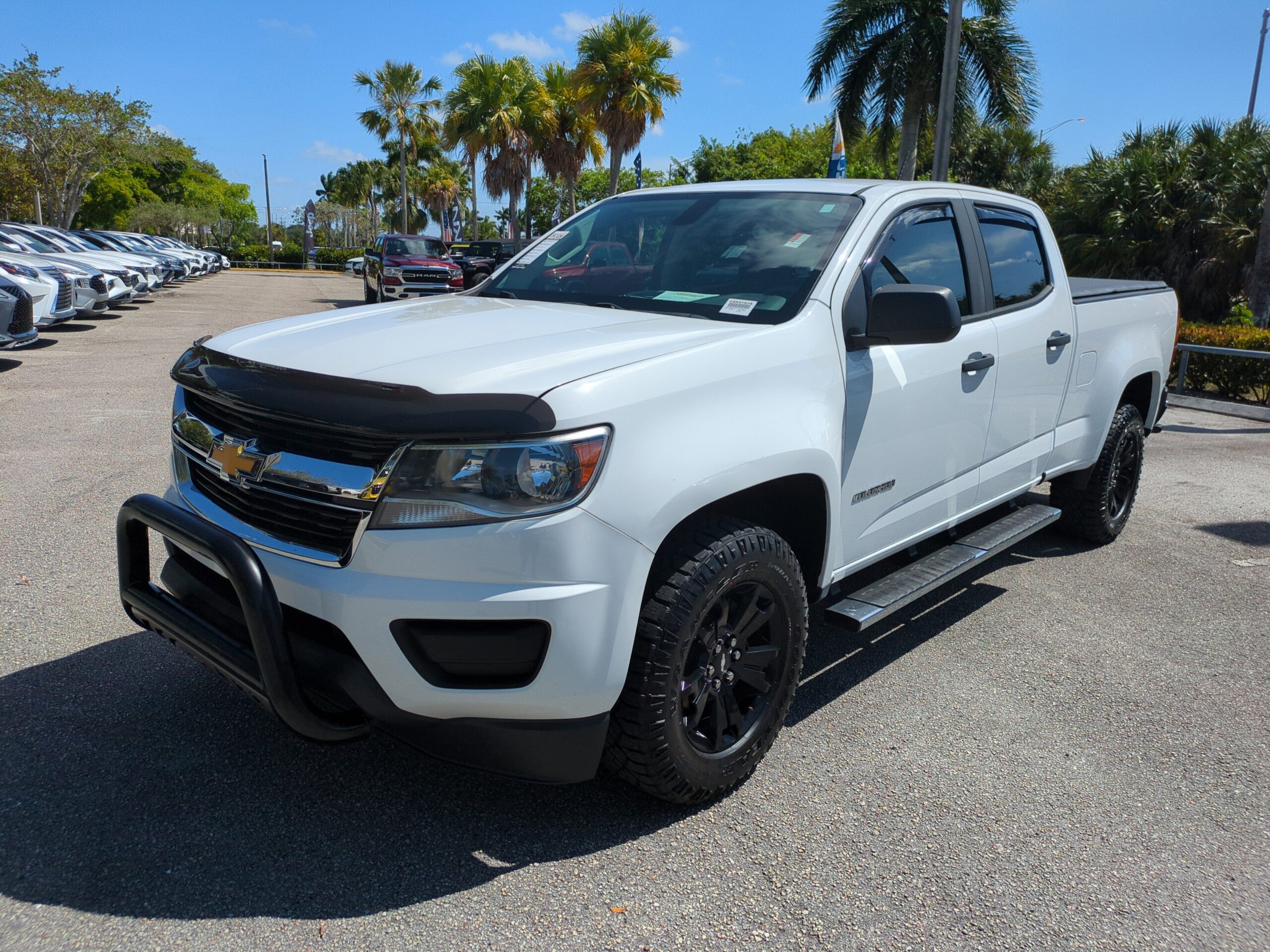 
								2019 Chevrolet Colorado 2WD full									