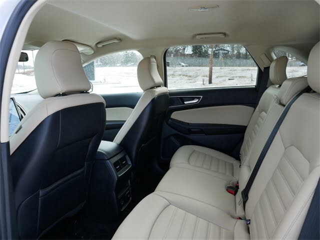 
								Ford Edge SEL AWD full									