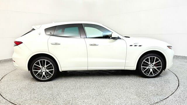 
								Maserati Levante GT AWD full									