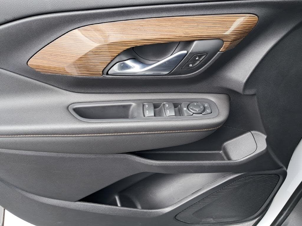 
								GMC Terrain SLE AWD full									