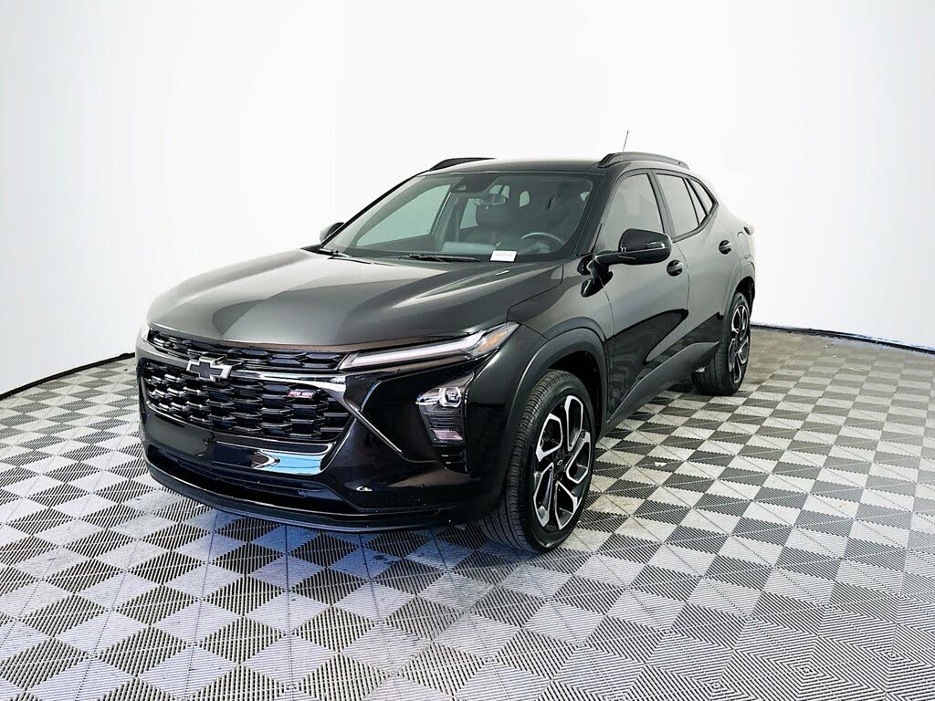 
								2024 Chevrolet Trax RS with 2RS FWD full									