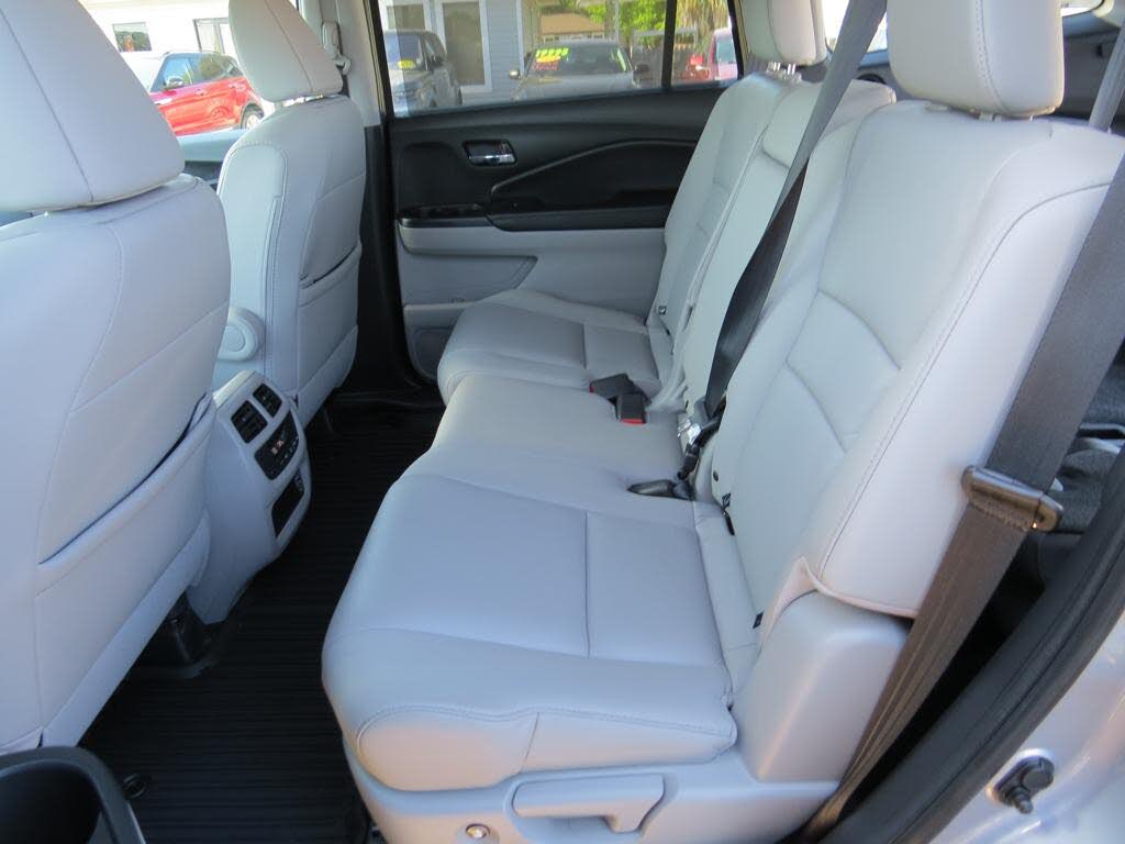 
								2020 Honda Pilot EX-L FWD    $11000 full									