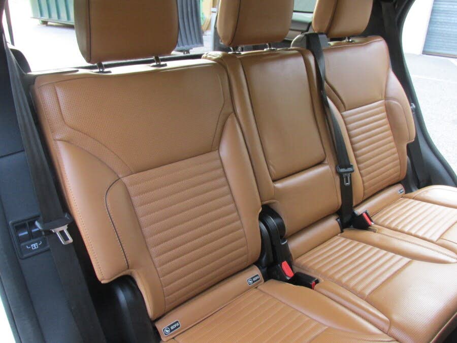 
								2017 Land Rover Discovery HSE AWD full									