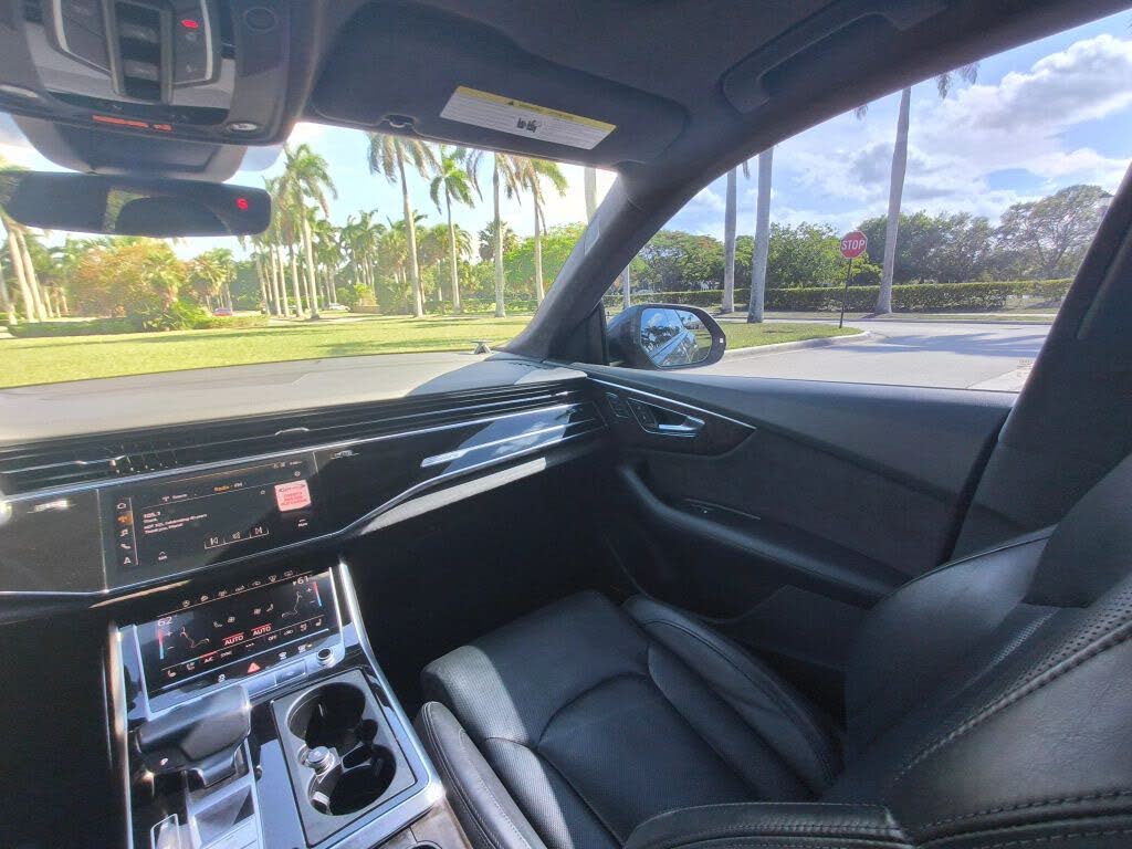 
								2019 Audi Q8 quattro Prestige 55 TFSI full									