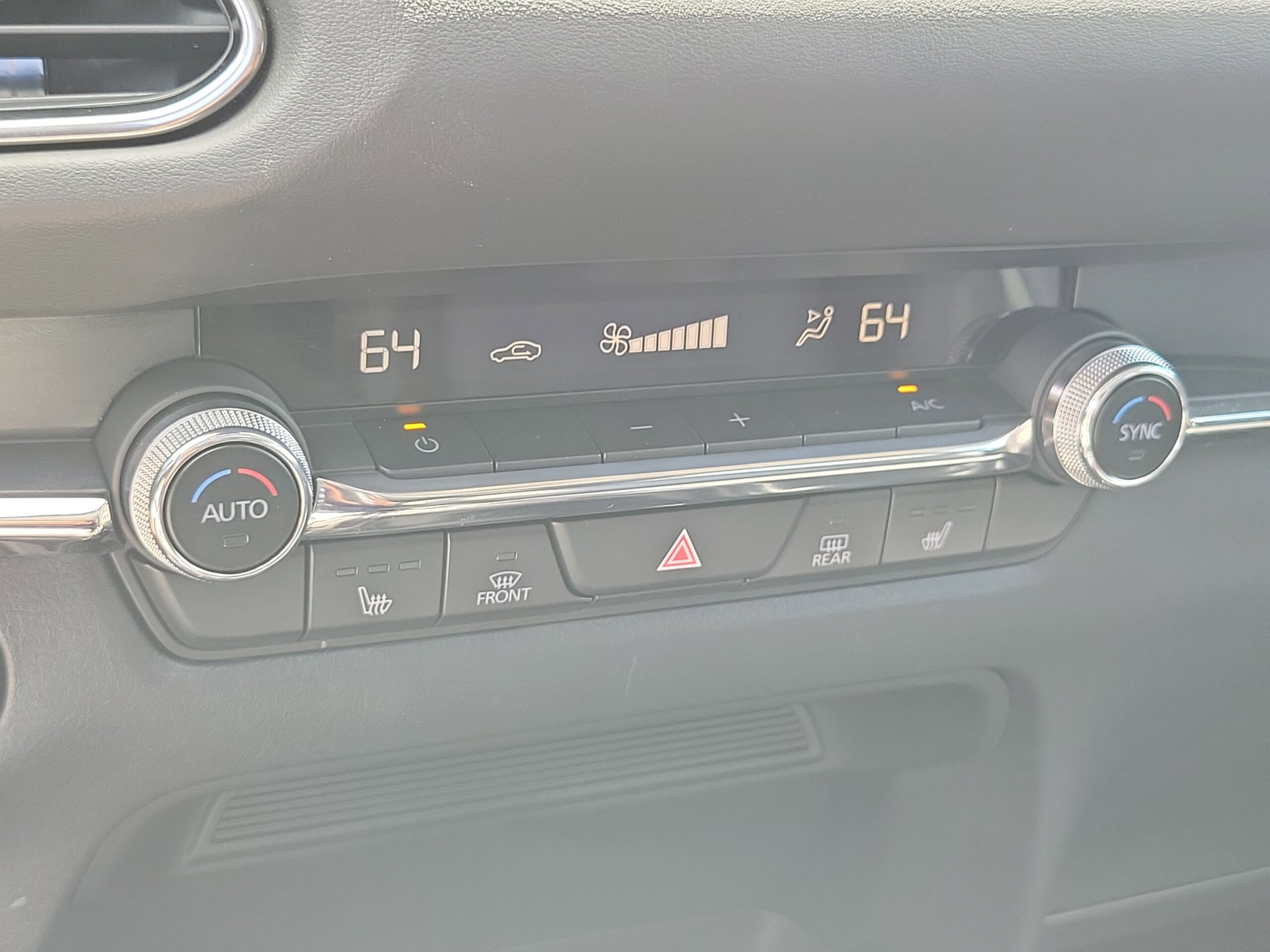 
								2021 Mazda CX-30 Premium With Navigation & AWD full									