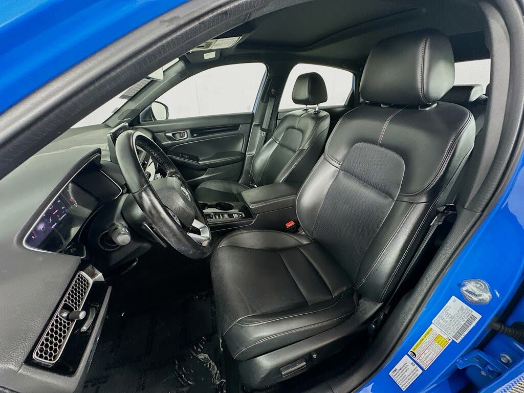 
								2022 Honda Civic Hatchback Sport Touring FWD full									