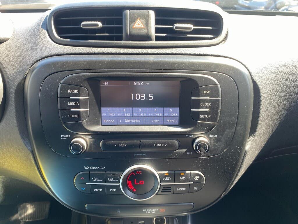 
								2017 Kia Soul + full									