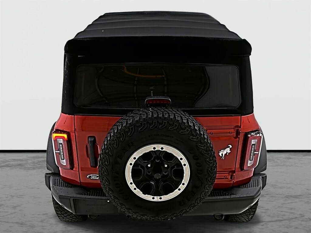 
								2022 Ford Bronco Badlands Advanced 4-Door 4WD full									