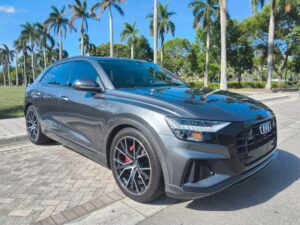 2019 Audi Q8 quattro Prestige 55 TFSI