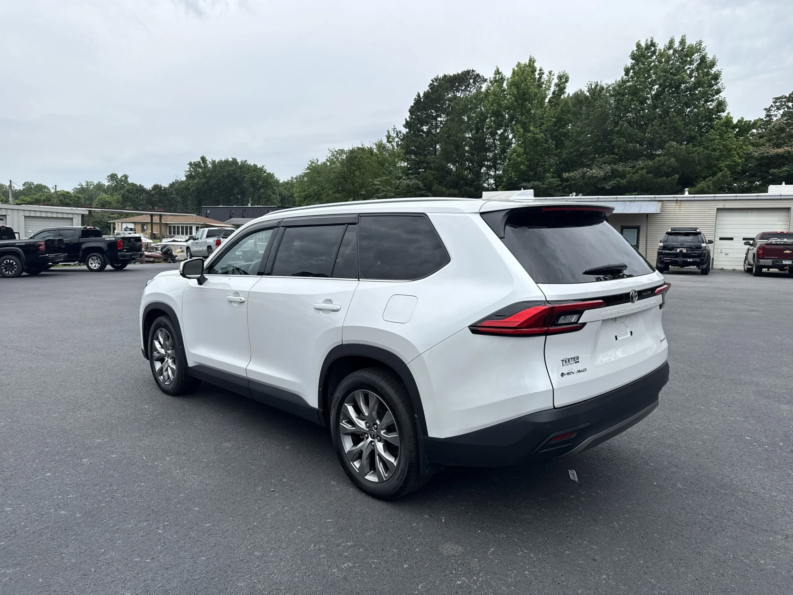 
								2024 Toyota Grand Highlander Hybrid XLE AWD full									