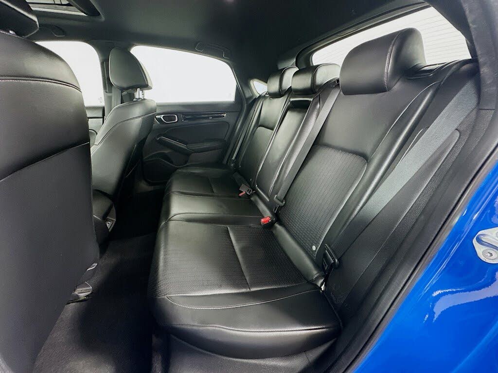 
								2022 Honda Civic Hatchback Sport Touring FWD full									